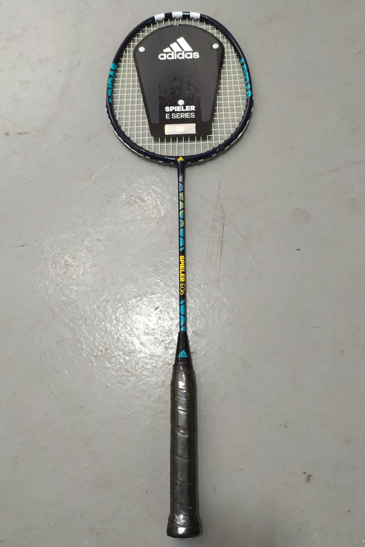 adidas Badminton SPIELER E06 CST -x