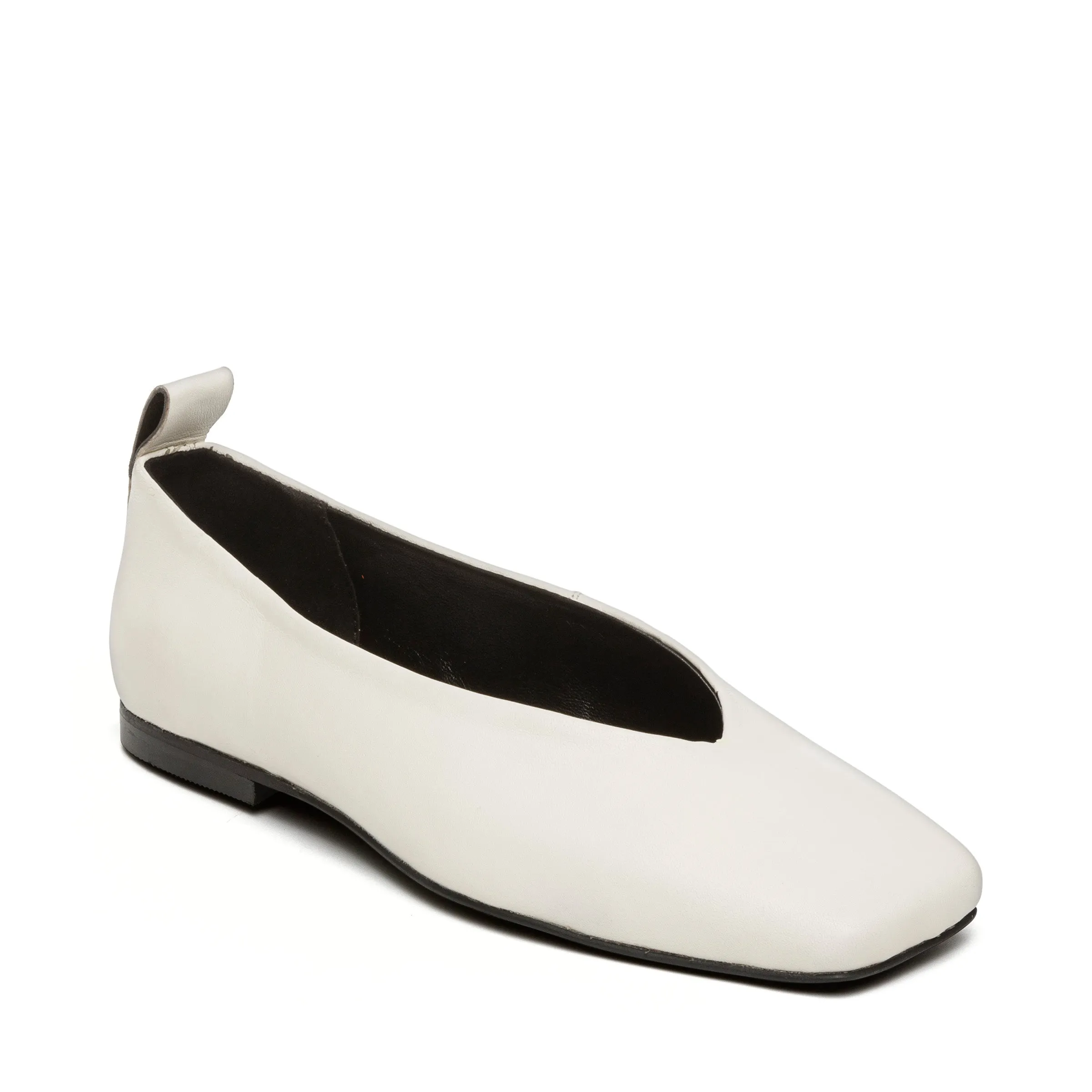 Fosse Ballerina COCONUT MILK LEATHER